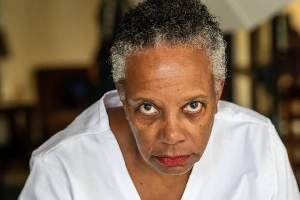 KIPINDI 03 : JINSI WAZAZI WAENDESHAJI WANAVYOVUNJA MAHUSIANO NA NDOA ZA MABINTI ZAO